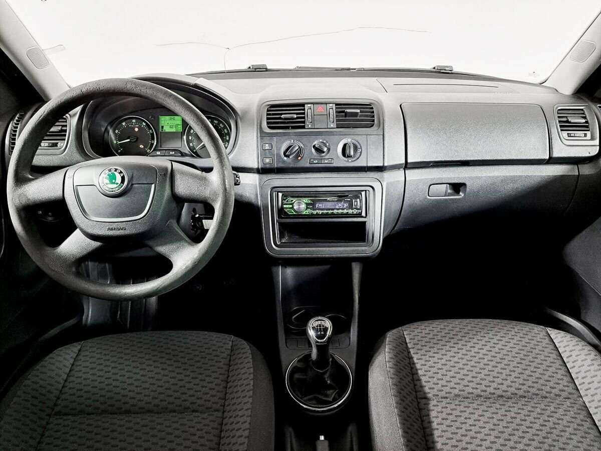 Skoda Roomster 2012 года с пробегом. Фото: #11