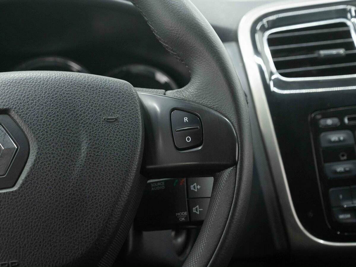 Renault Sandero 2016 года с пробегом. Фото: #15