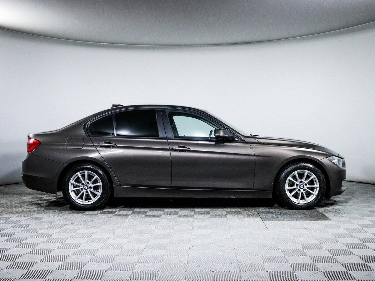 BMW 3 серии 2014 года с пробегом. Фото: #3