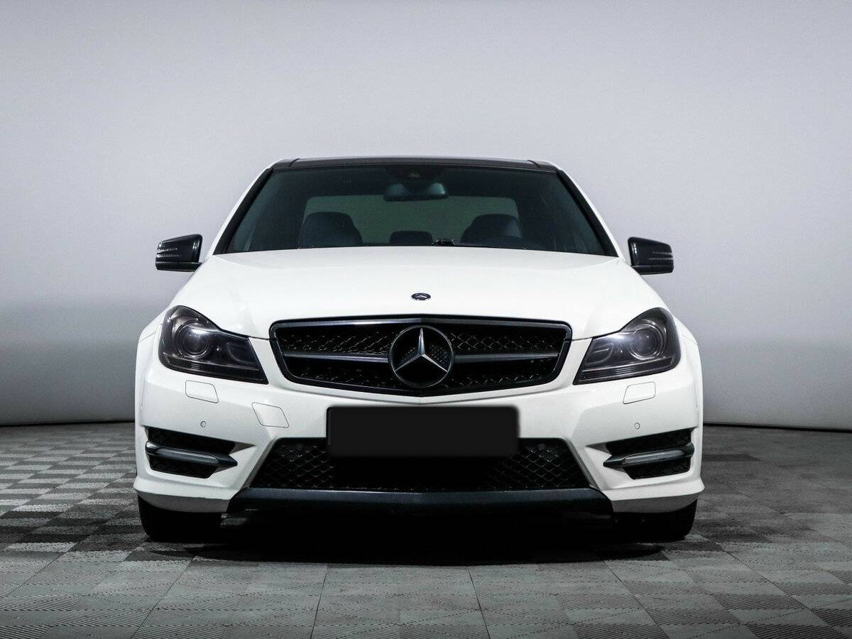 Mercedes-Benz C-Класс 2013 года с пробегом. Фото: #1