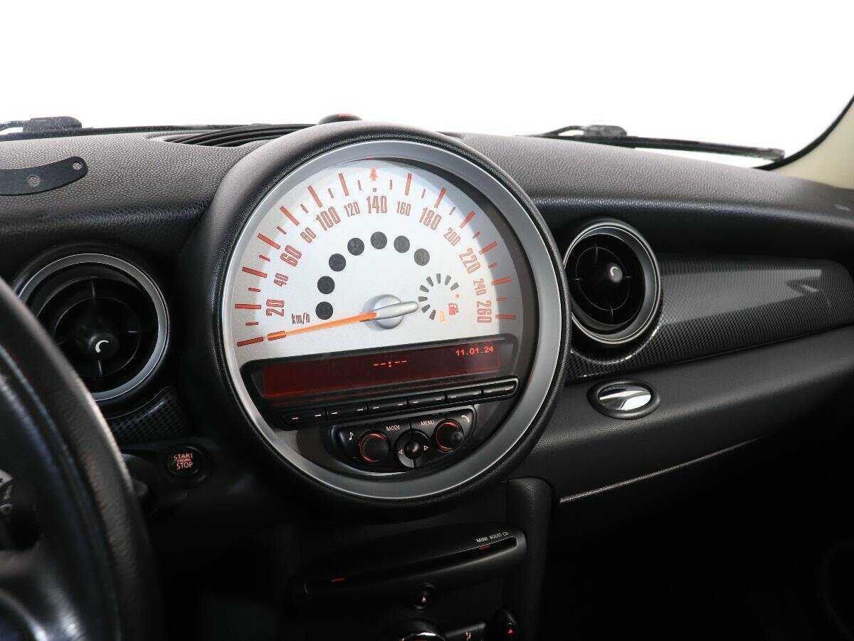 Mini Hatch 2011 года с пробегом. Фото: #12