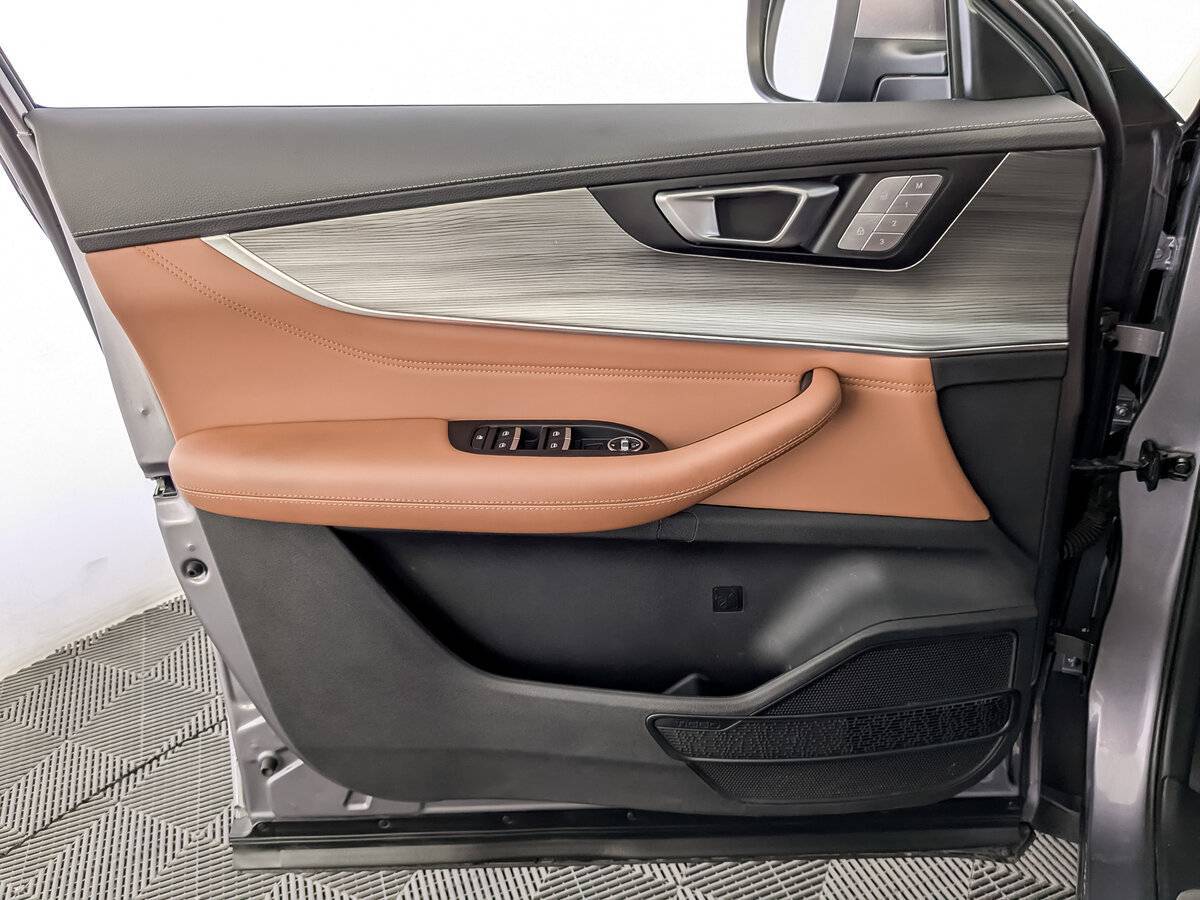 Chery Tiggo 8 Pro Max 2022 года с пробегом. Фото: #18