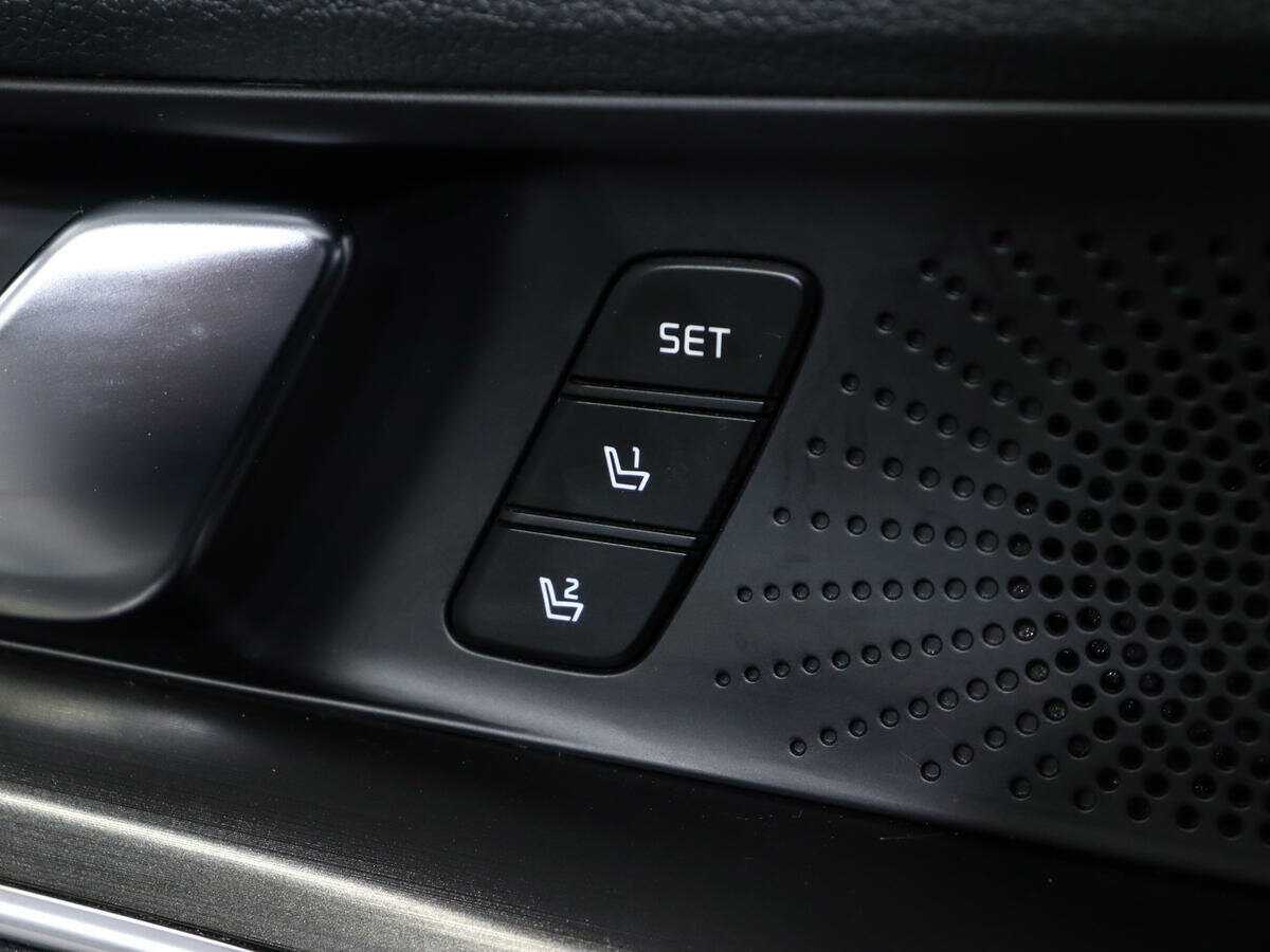 Kia K5 2023 года с пробегом. Фото: #13