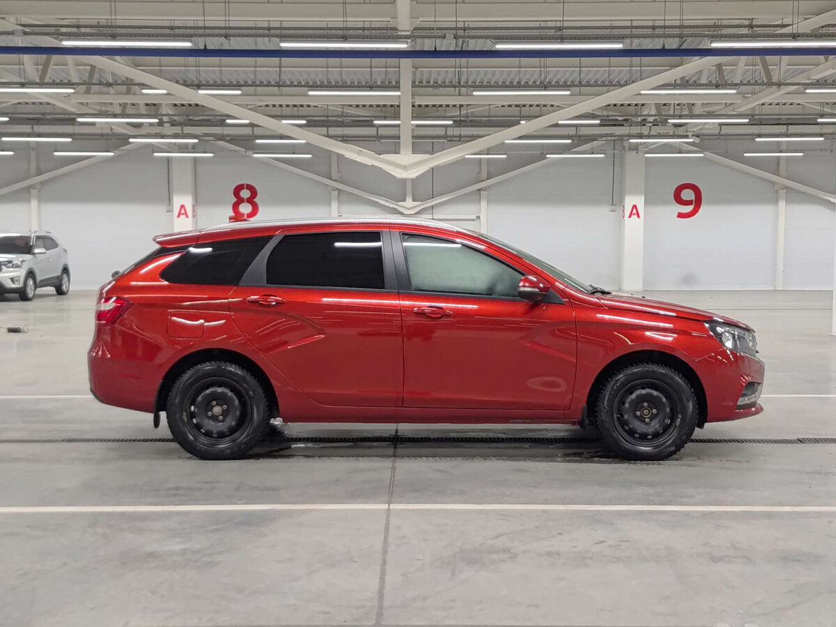 Lada (ВАЗ) Vesta 2018 года с пробегом. Фото: #3