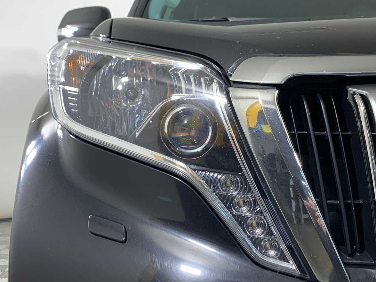 Toyota Land Cruiser Prado 2015 года с пробегом. Фото: #9