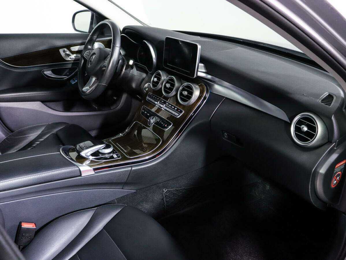 Mercedes-Benz C-Класс 2015 года с пробегом. Фото: #7