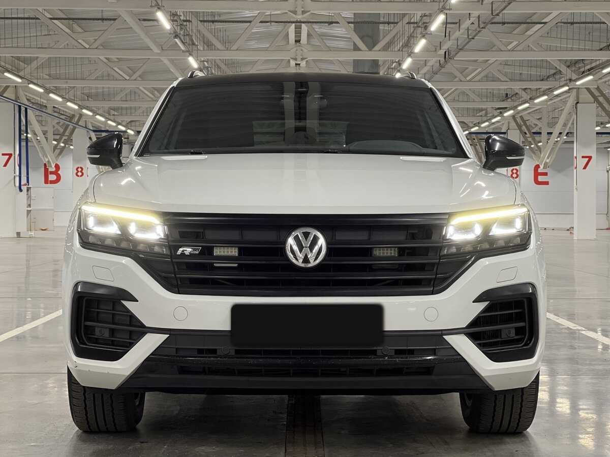 Volkswagen Touareg 2018 года с пробегом. Фото: #1