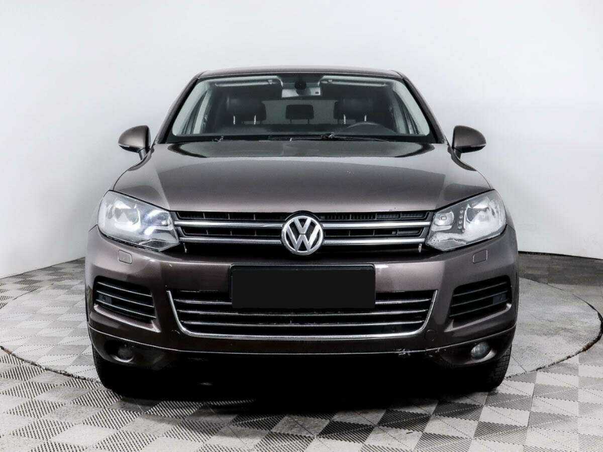 Volkswagen Touareg 2010 года с пробегом. Фото: #1