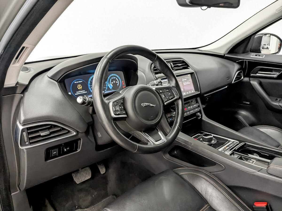 Jaguar F-Pace 2018 года с пробегом. Фото: #15