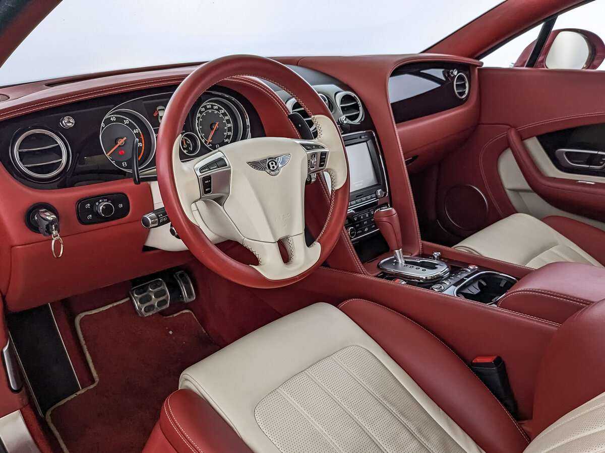 Bentley Continental GT 2012 года с пробегом. Фото: #10