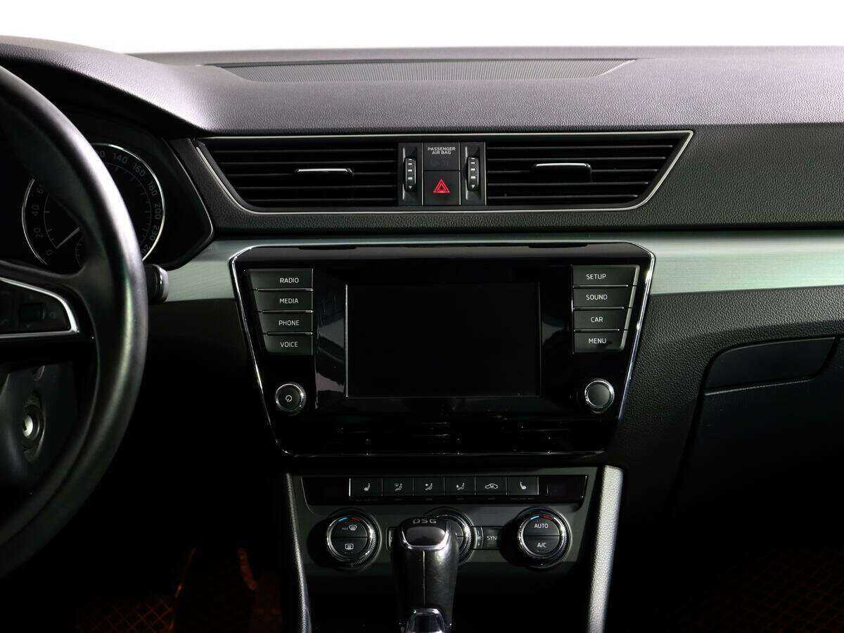 Skoda Superb 2015 года с пробегом. Фото: #11