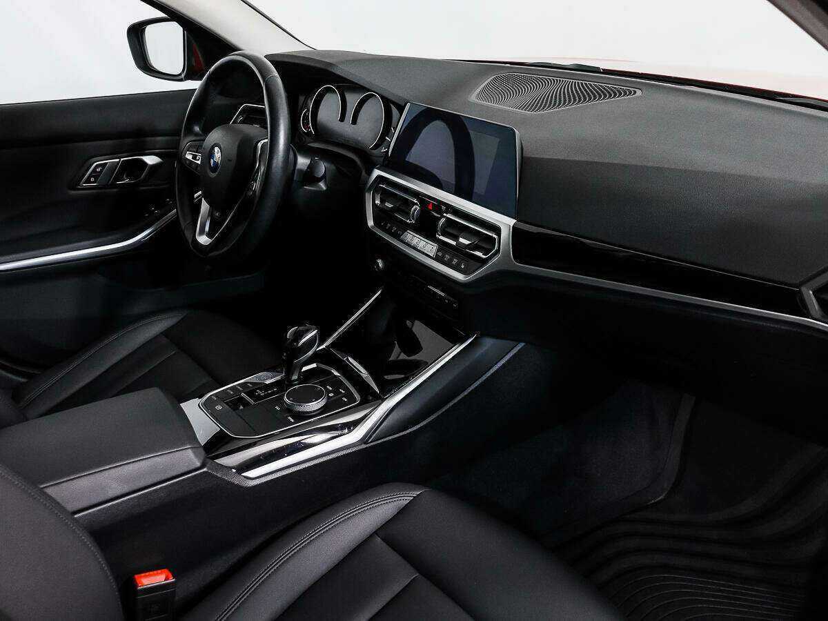 BMW 3 серии 2020 года с пробегом. Фото: #10