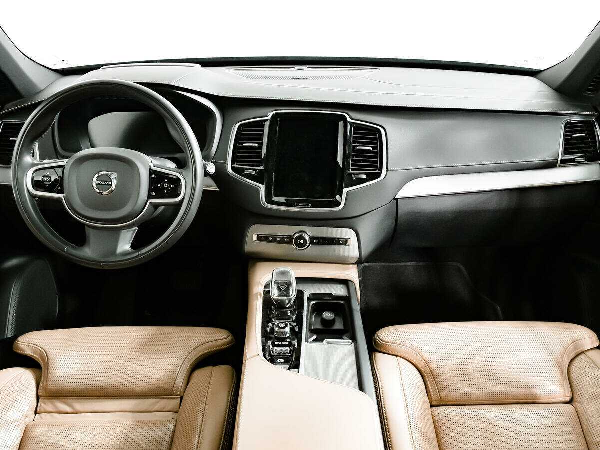 Volvo XC90 2019 года с пробегом. Фото: #10