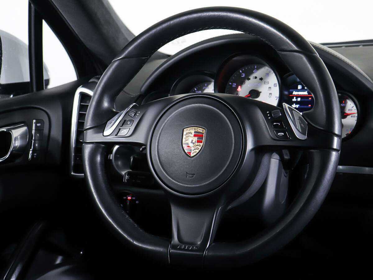 Porsche Cayenne 2012 года с пробегом. Фото: #14