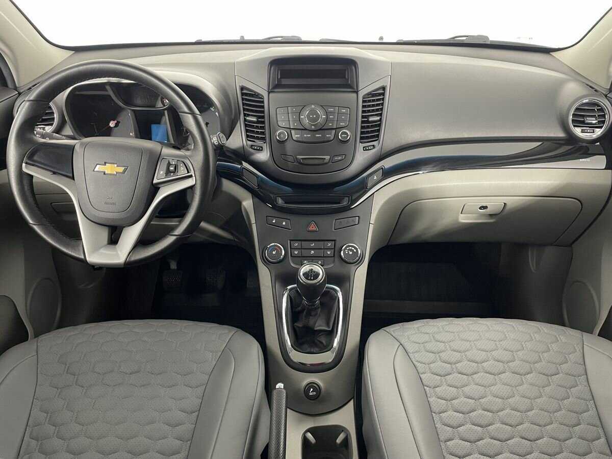 Chevrolet Orlando 2012 года с пробегом. Фото: #6