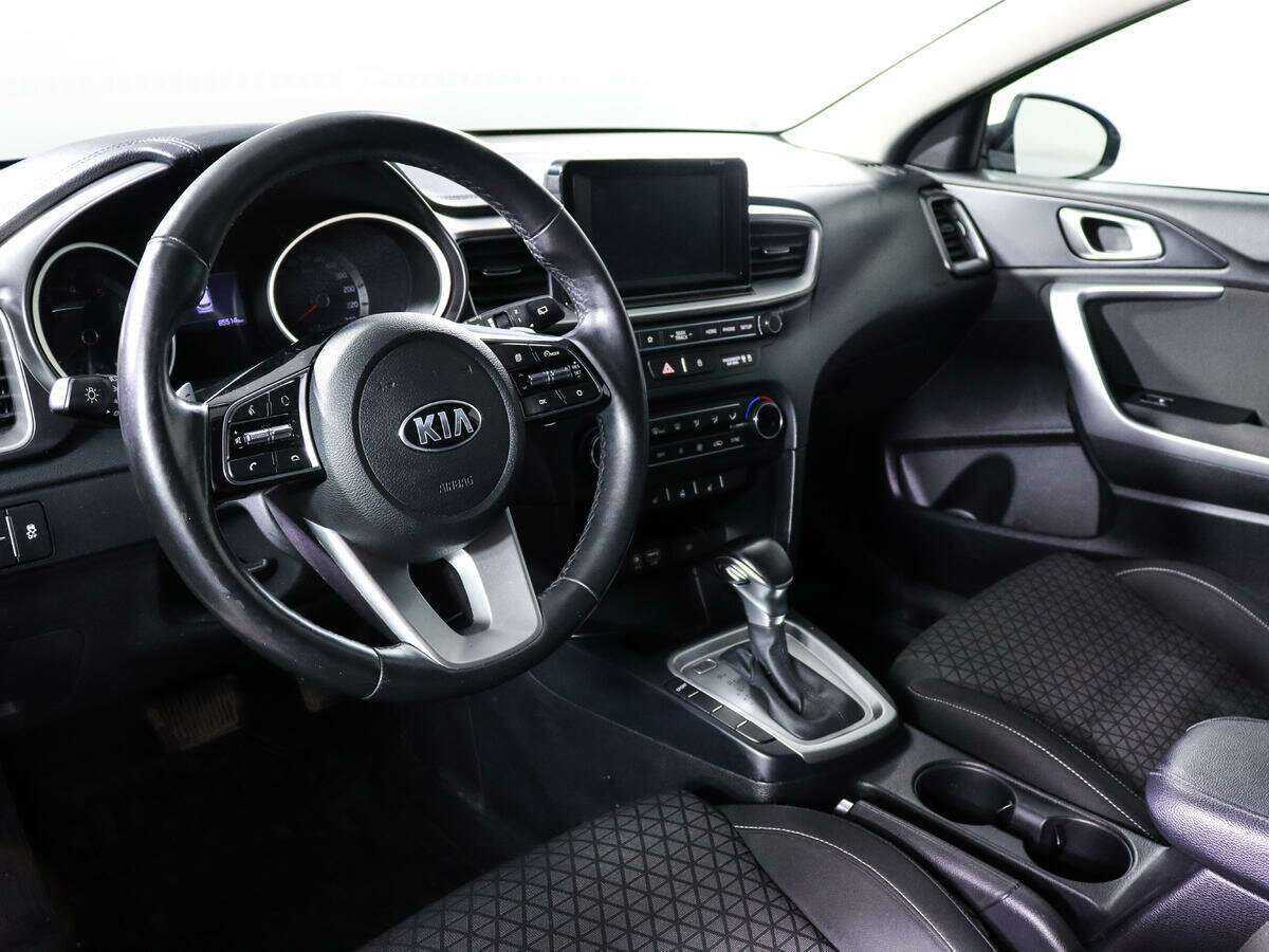 Kia Ceed 2018 года с пробегом. Фото: #11