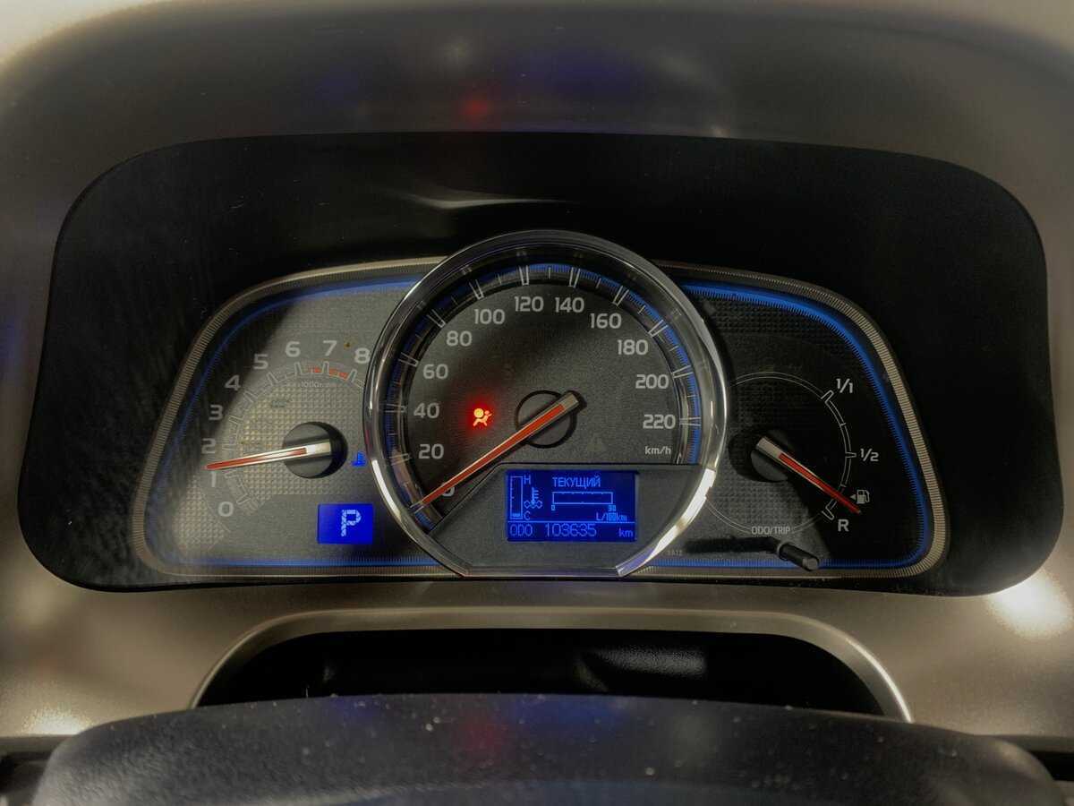 Toyota RAV4 2013 года с пробегом. Фото: #14