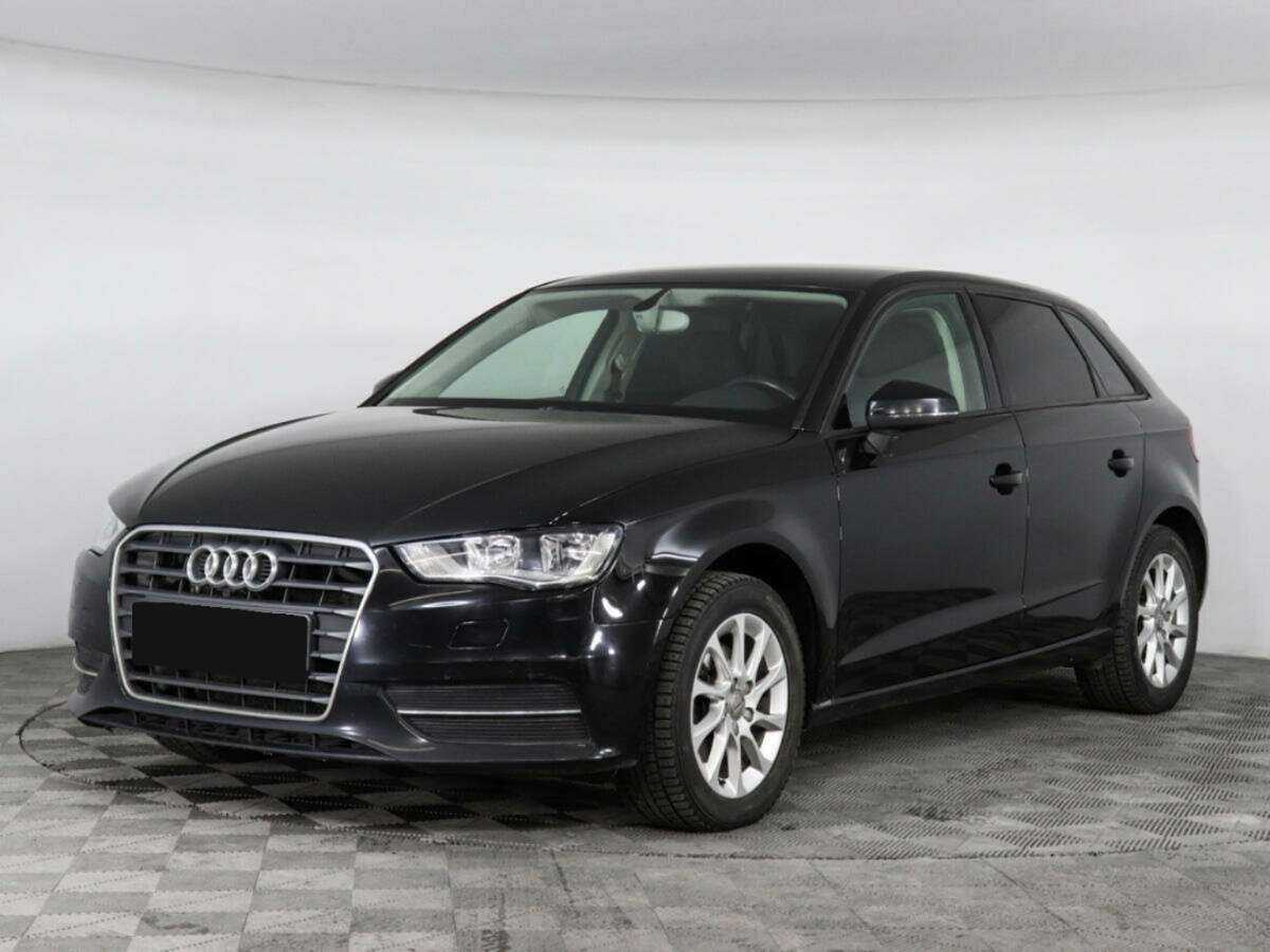 Audi A3 2015 года с пробегом. Посмотреть фото