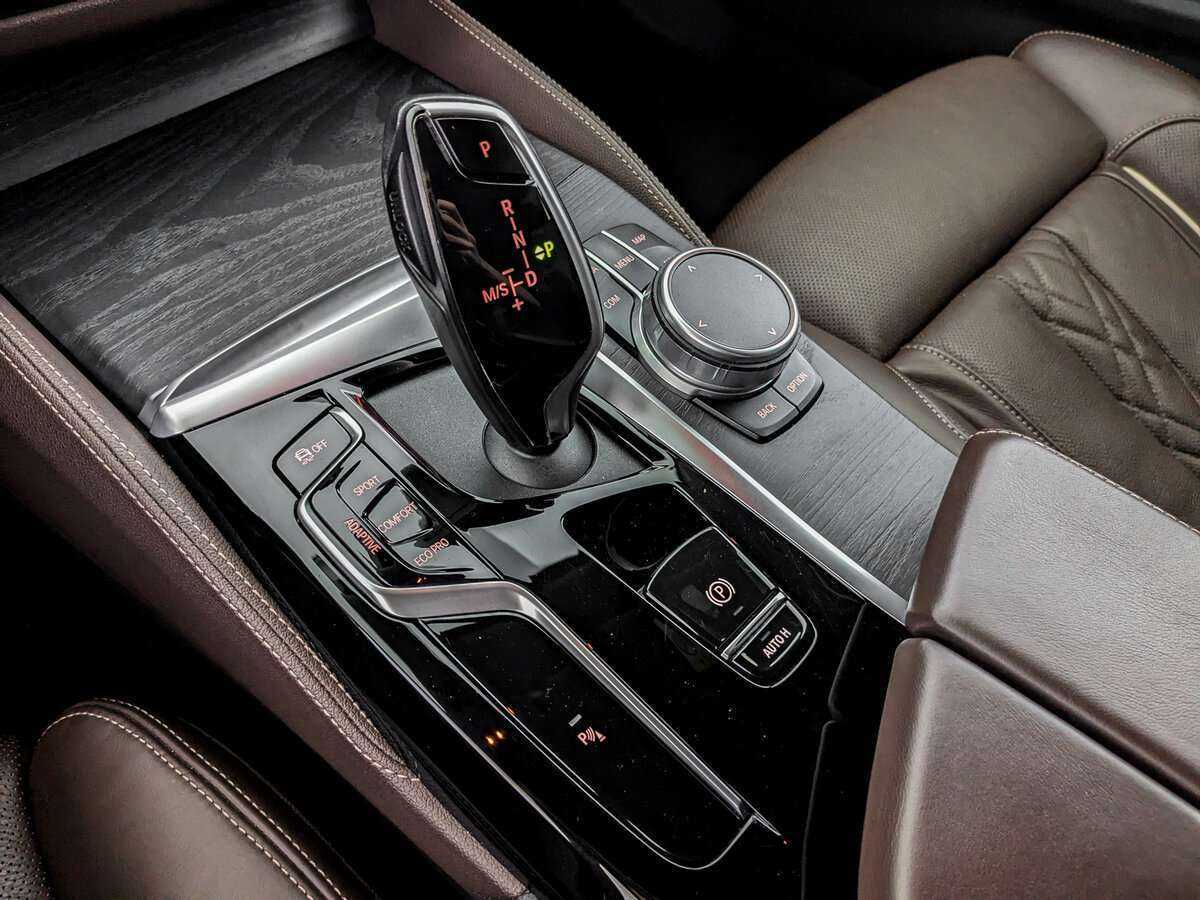 BMW 5 серии 2020 года с пробегом. Фото: #22