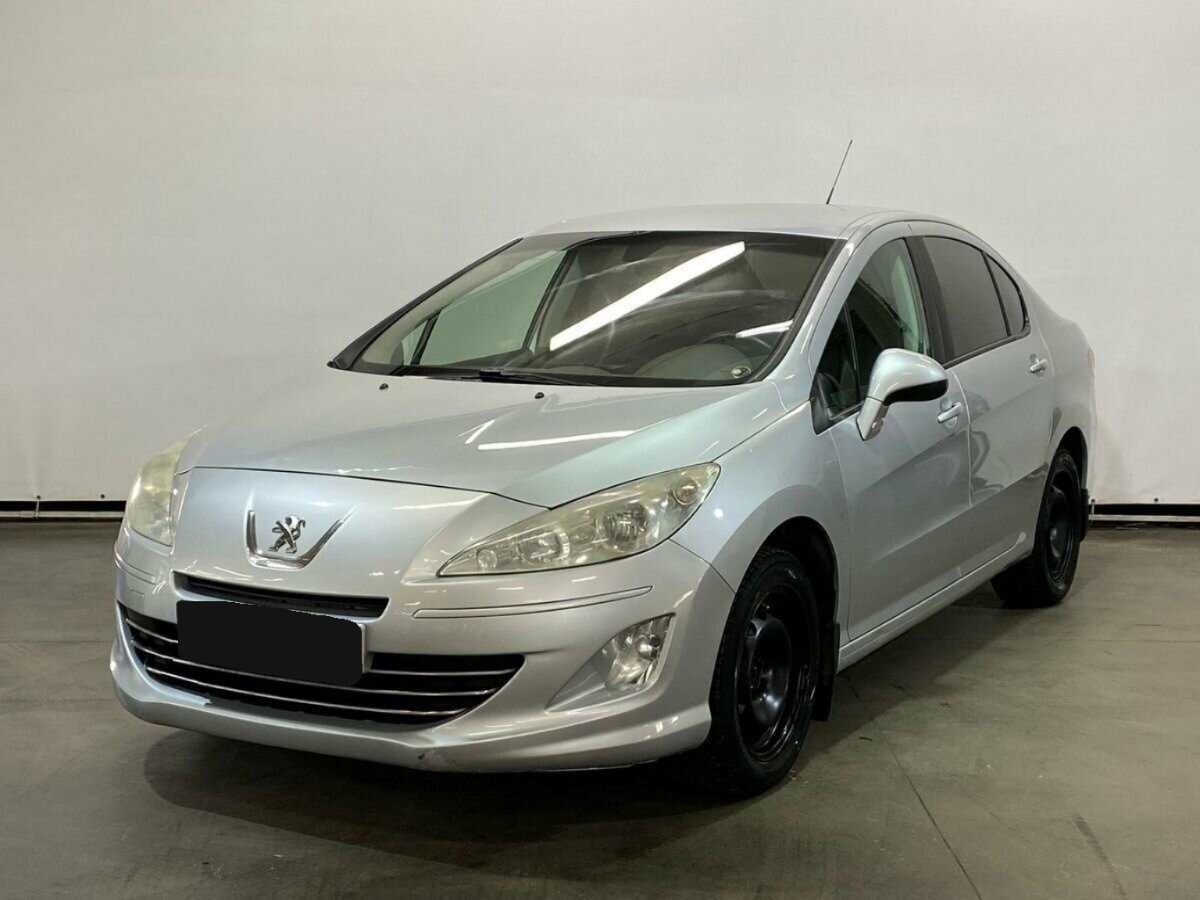Peugeot 408 2012 года с пробегом. Посмотреть фото
