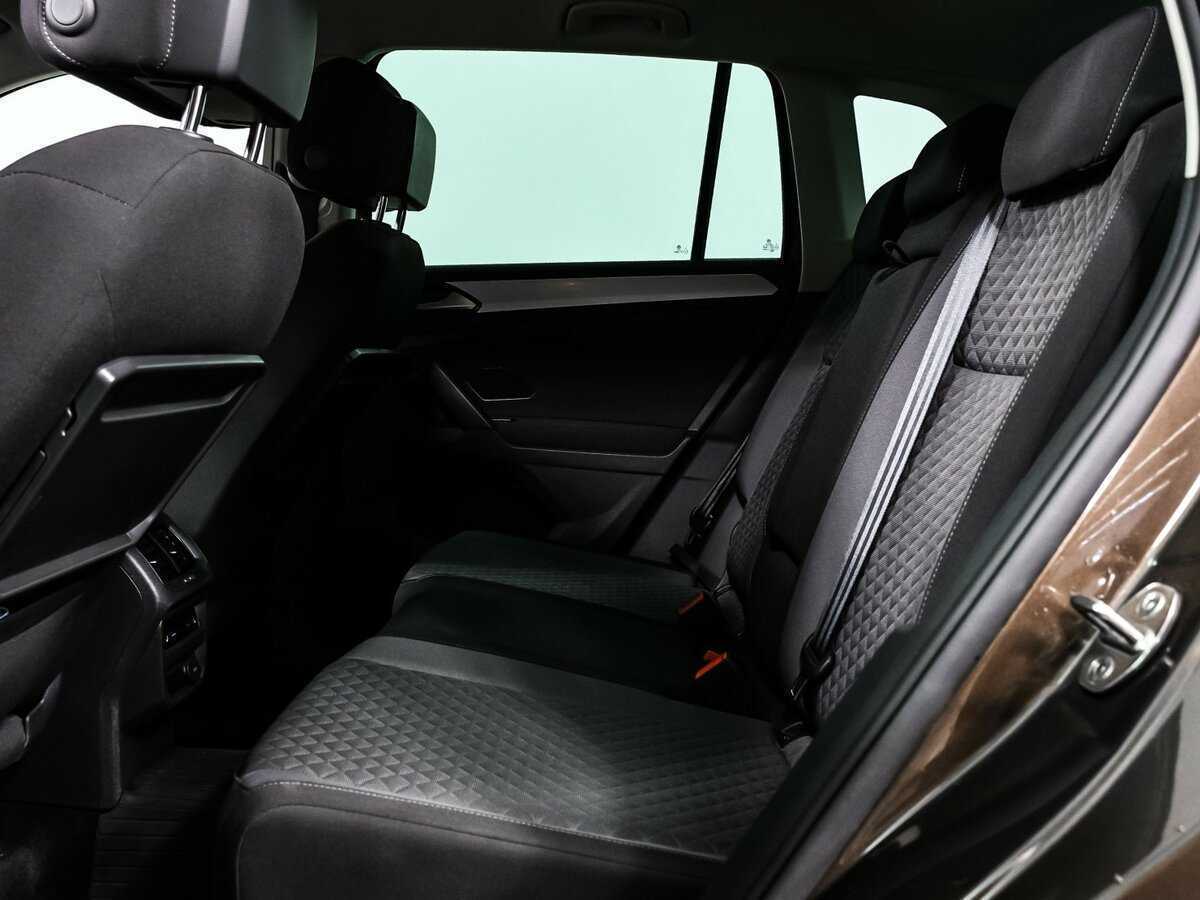 Volkswagen Tiguan 2017 года с пробегом. Фото: #12