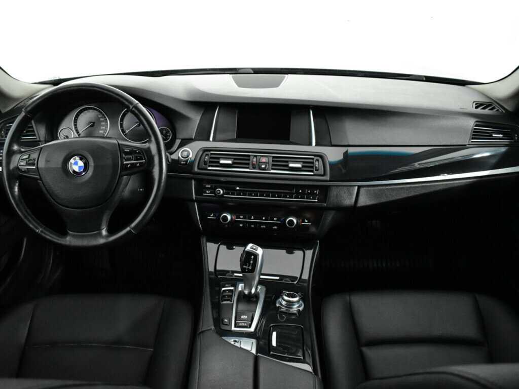 BMW 5 серии 2013 года с пробегом. Фото: #11