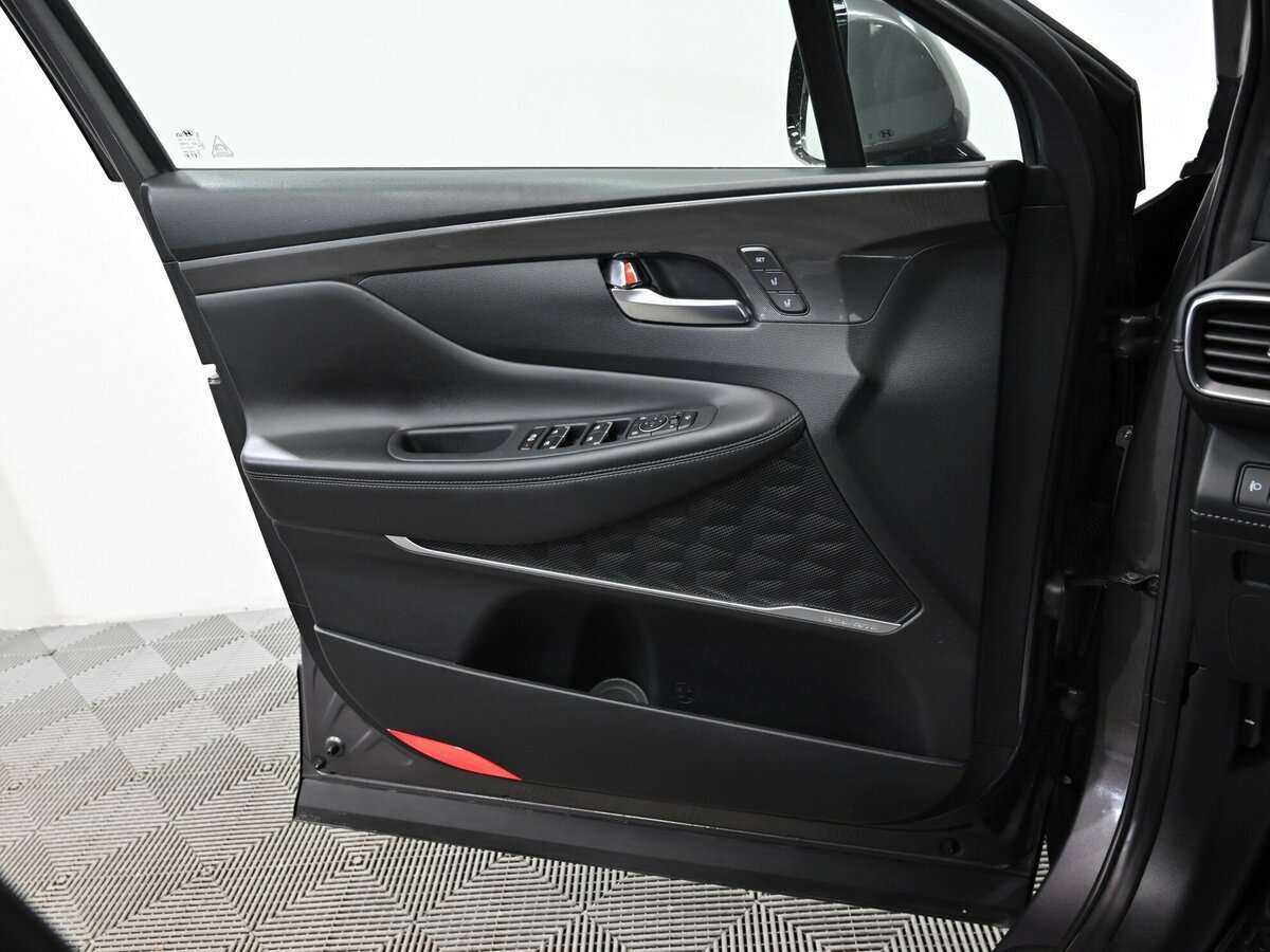 Hyundai Santa Fe 2021 года с пробегом. Фото: #18