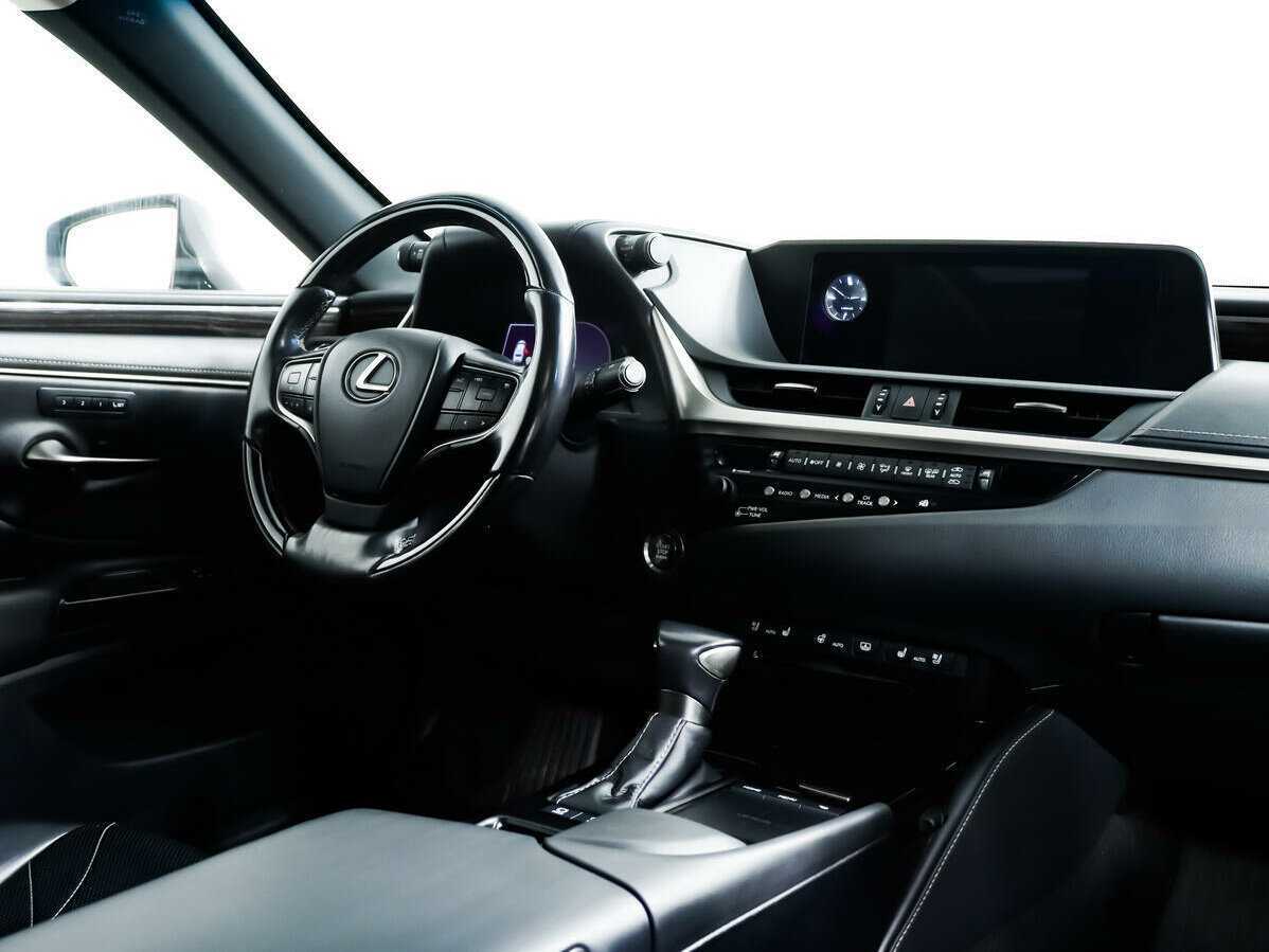 Lexus ES 2020 года с пробегом. Фото: #8