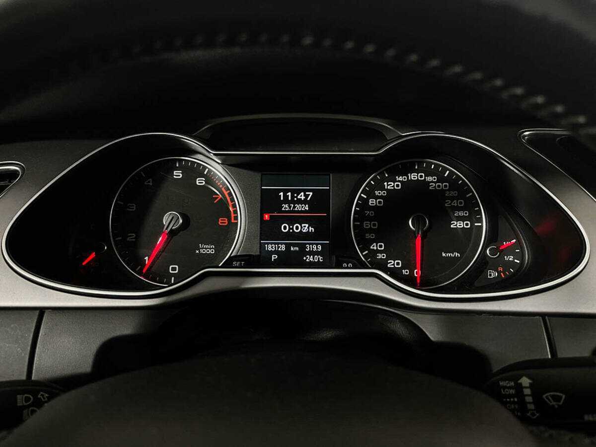 Audi A4 2013 года с пробегом. Фото: #8