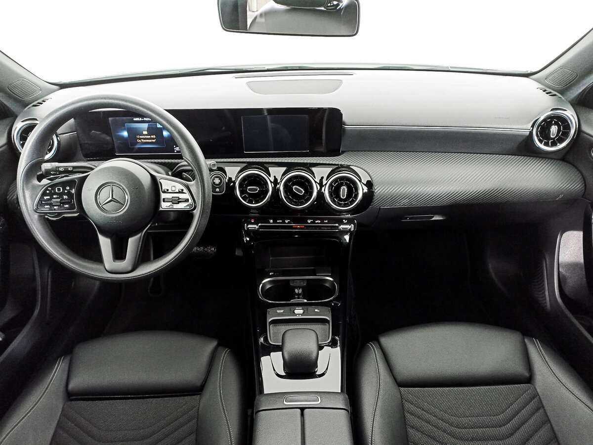 Mercedes-Benz A-Класс 2018 года с пробегом. Фото: #11