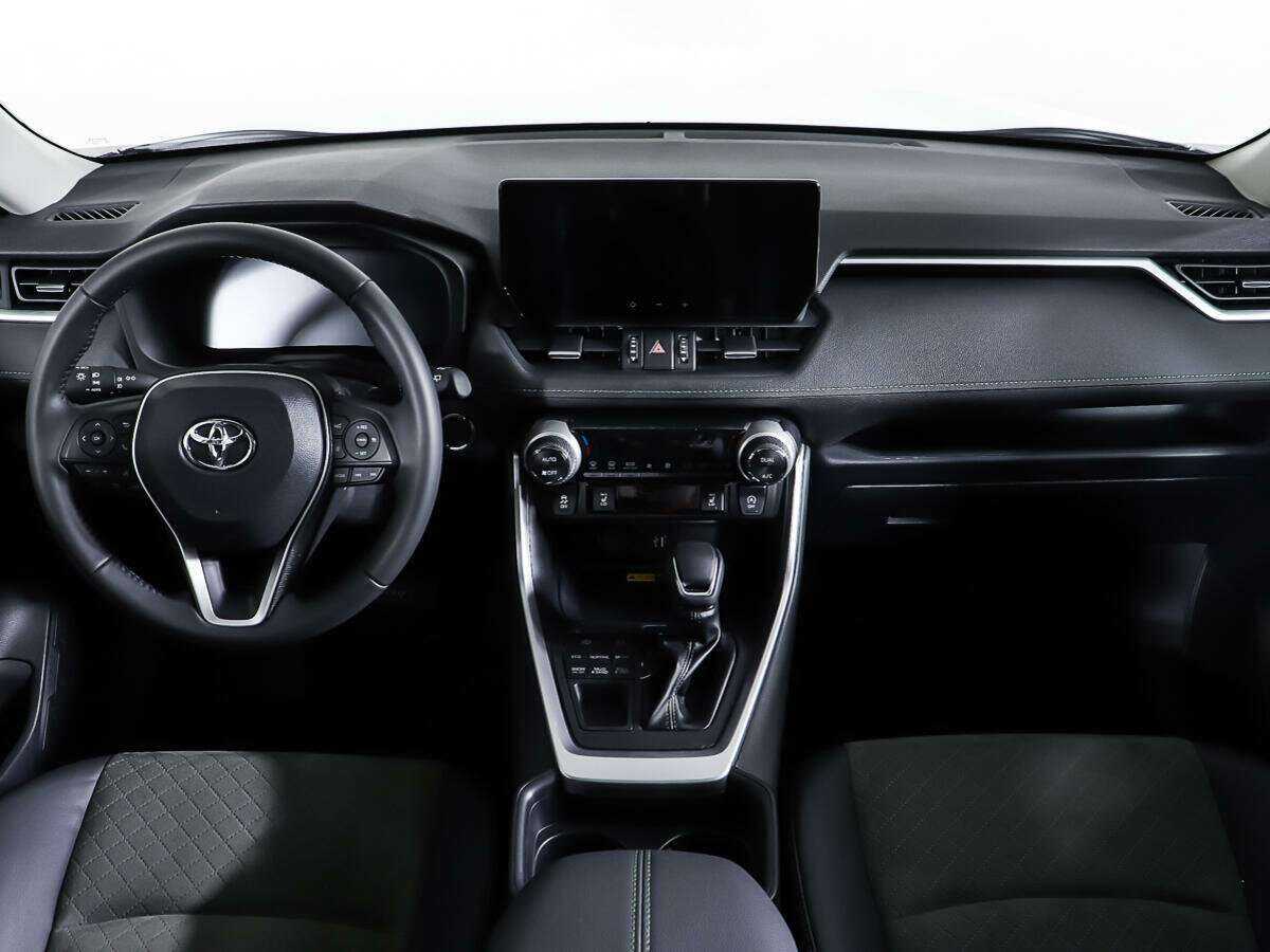 Toyota RAV4 2023 года с пробегом. Фото: #9