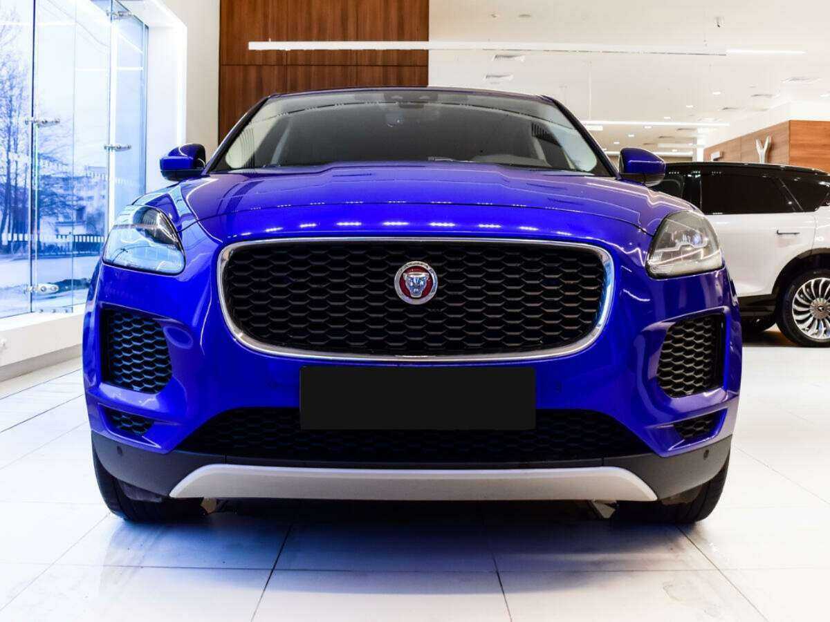 Jaguar E-Pace 2018 года с пробегом. Фото: #1