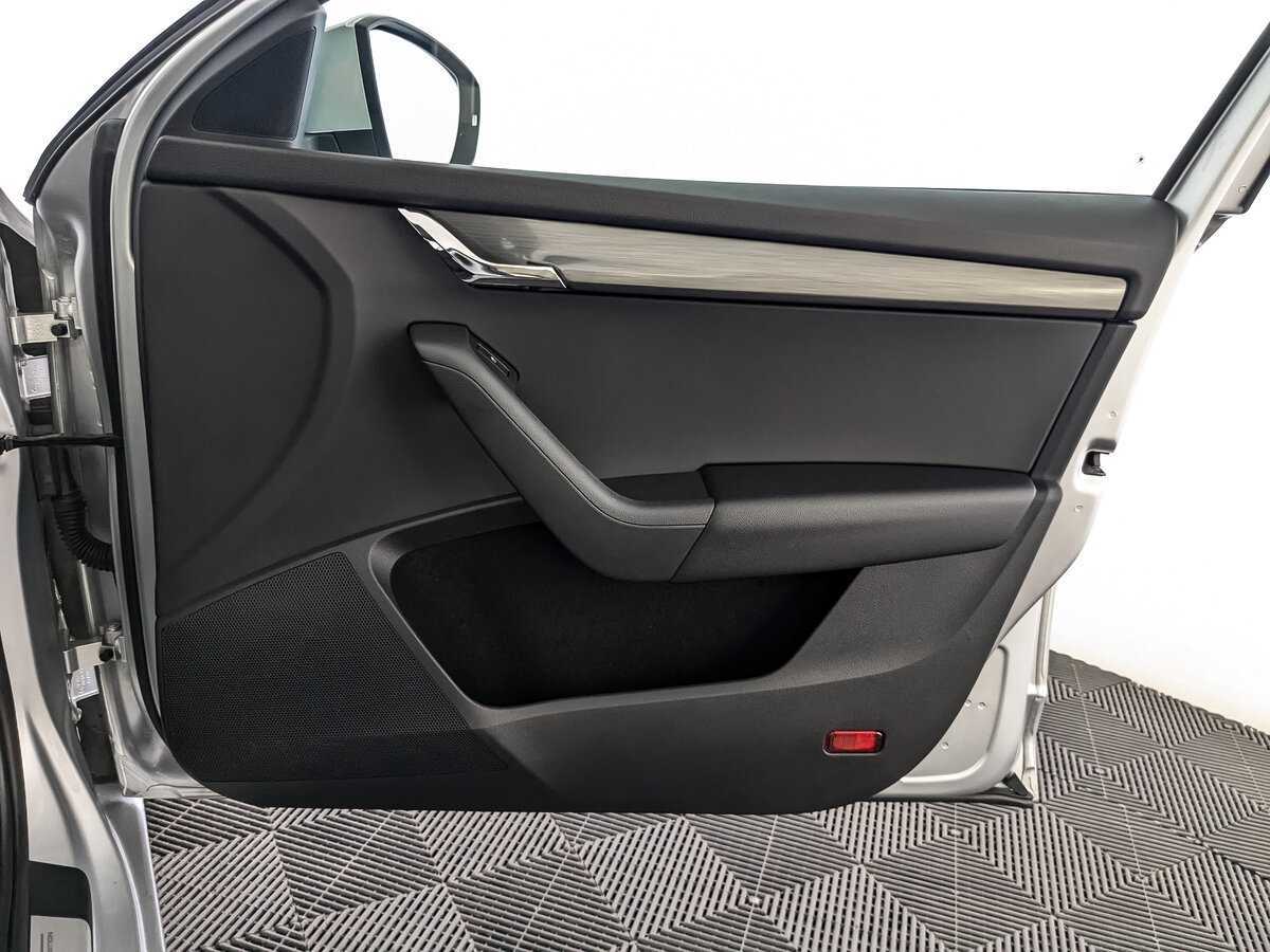 Skoda Octavia 2020 года с пробегом. Фото: #20