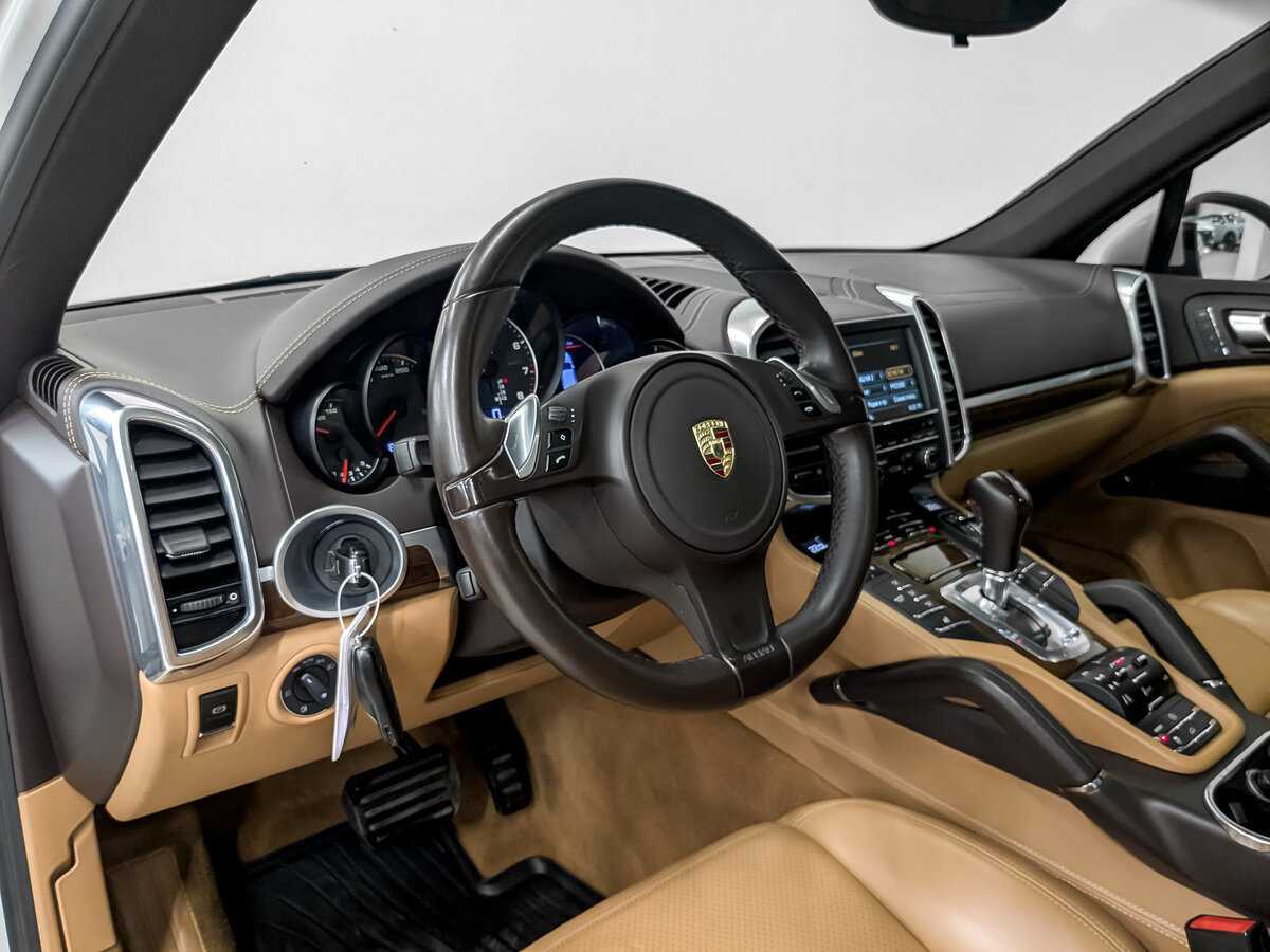 Porsche Cayenne 2013 года с пробегом. Фото: #15