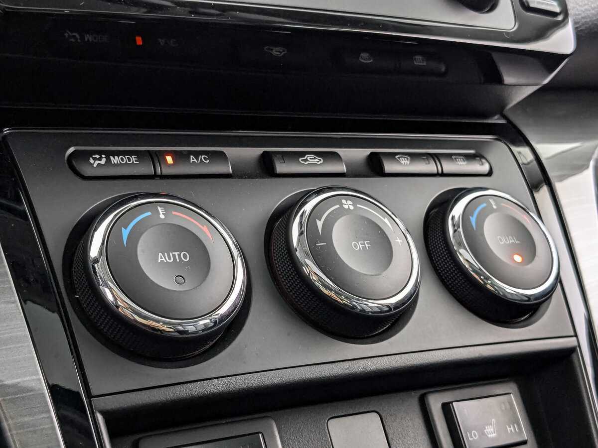 Mazda 6 2011 года с пробегом. Фото: #16