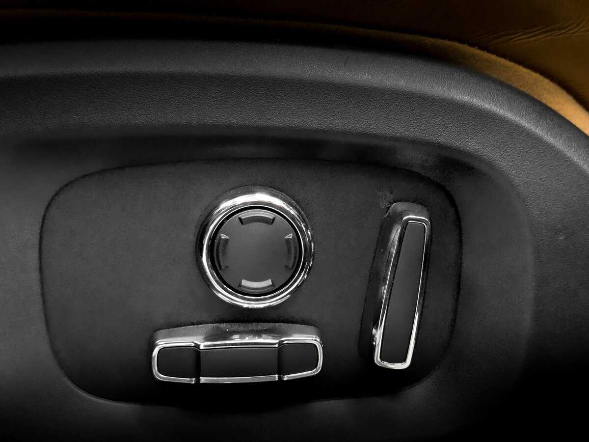 Jaguar XJ 2017 года с пробегом. Фото: #20