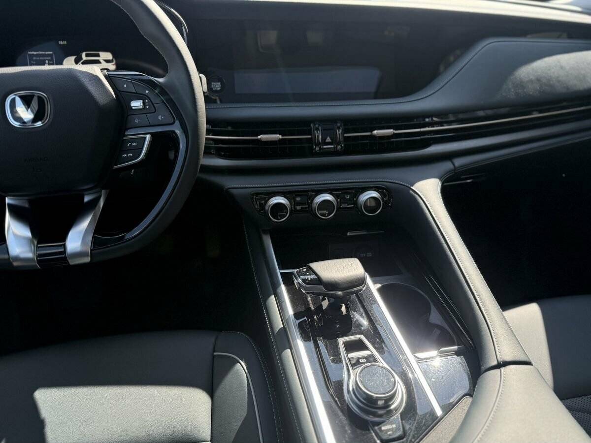 Changan CS95 2023 года с пробегом. Фото: #18