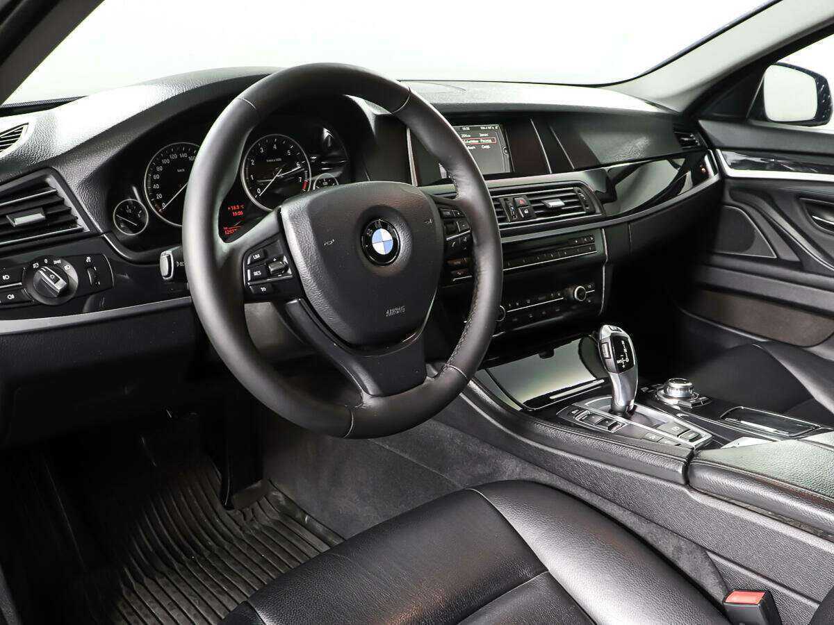 BMW 5 серии 2013 года с пробегом. Фото: #12