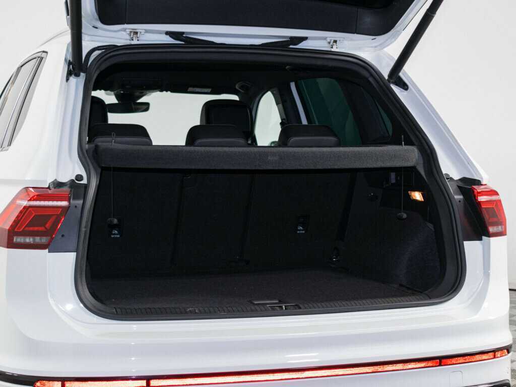 Volkswagen Tiguan 2021 года с пробегом. Фото: #6