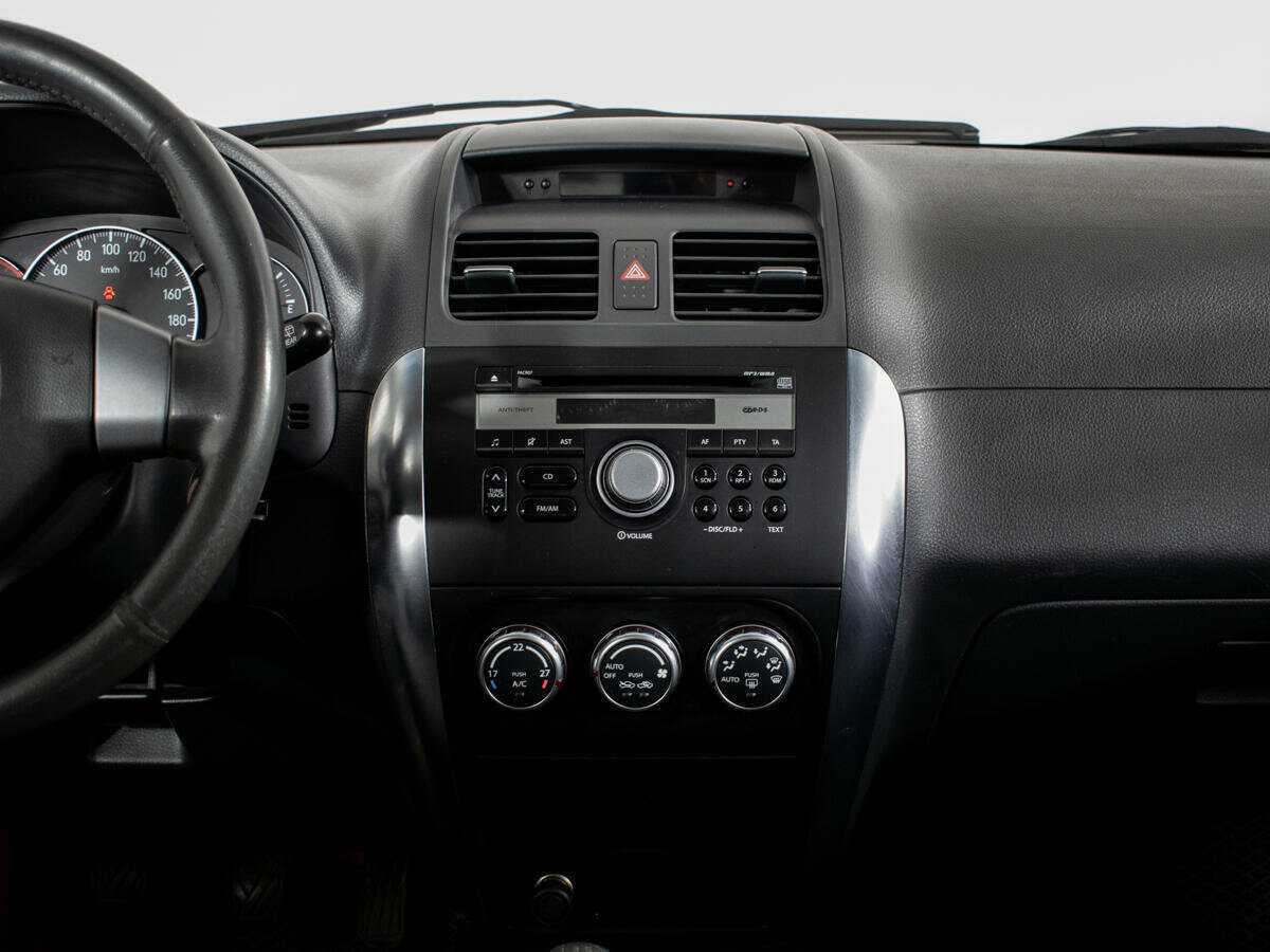 Suzuki SX4 2009 года с пробегом. Фото: #8