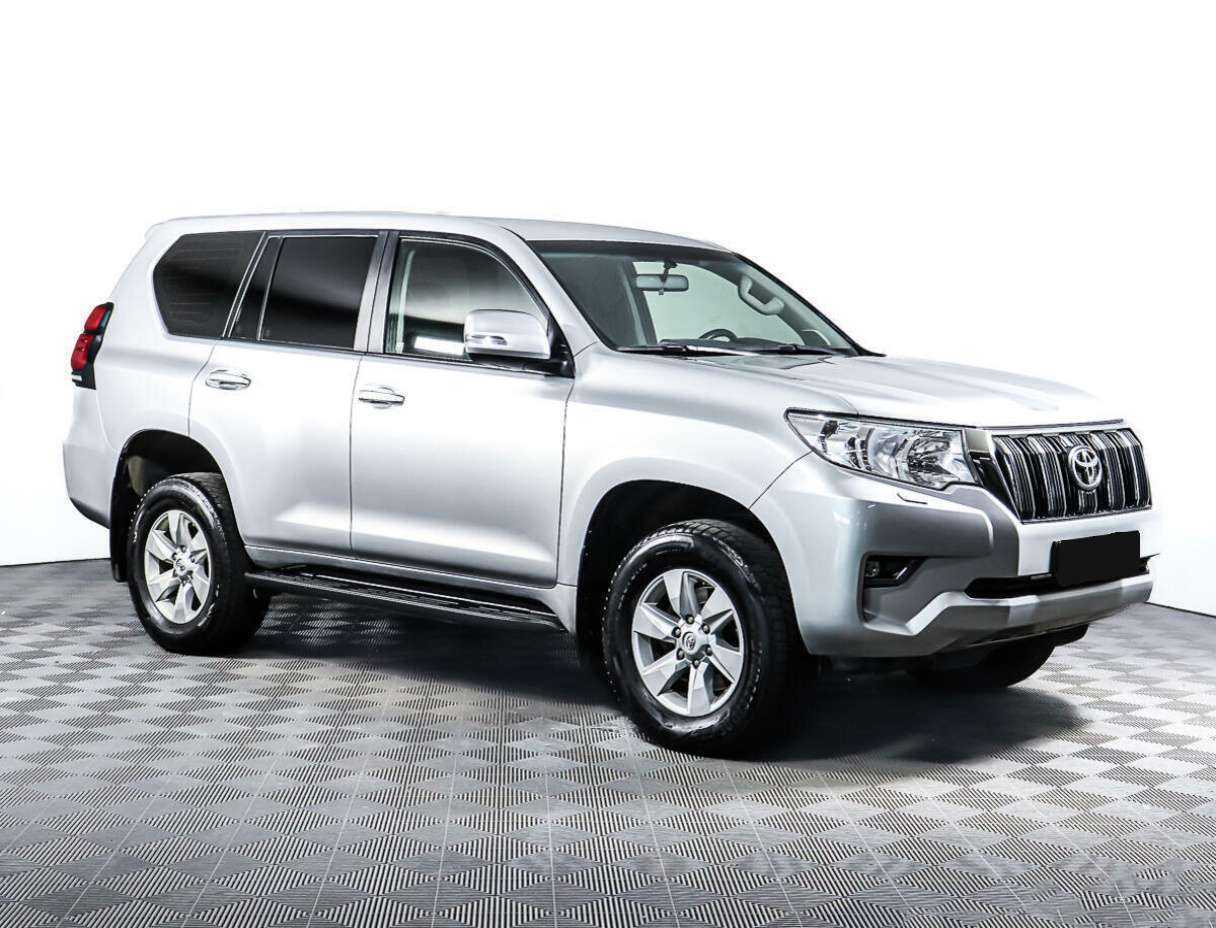 Toyota Land Cruiser Prado 2018 года с пробегом. Фото: #2