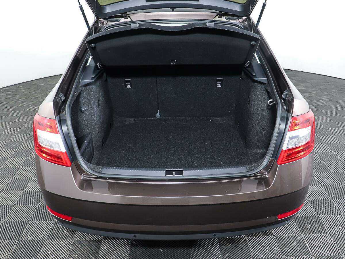 Skoda Octavia 2018 года с пробегом. Фото: #8