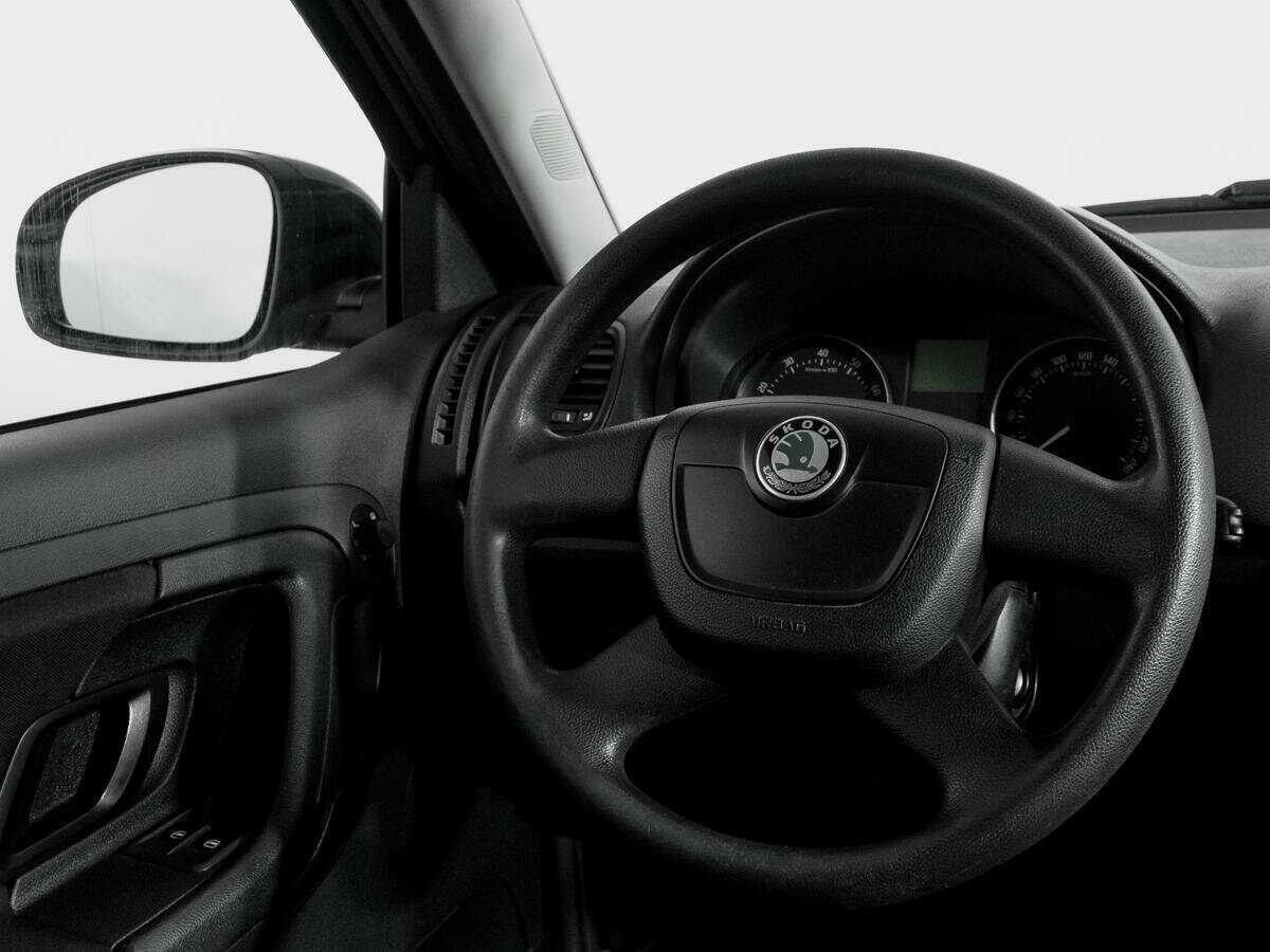 Skoda Fabia 2010 года с пробегом. Фото: #13