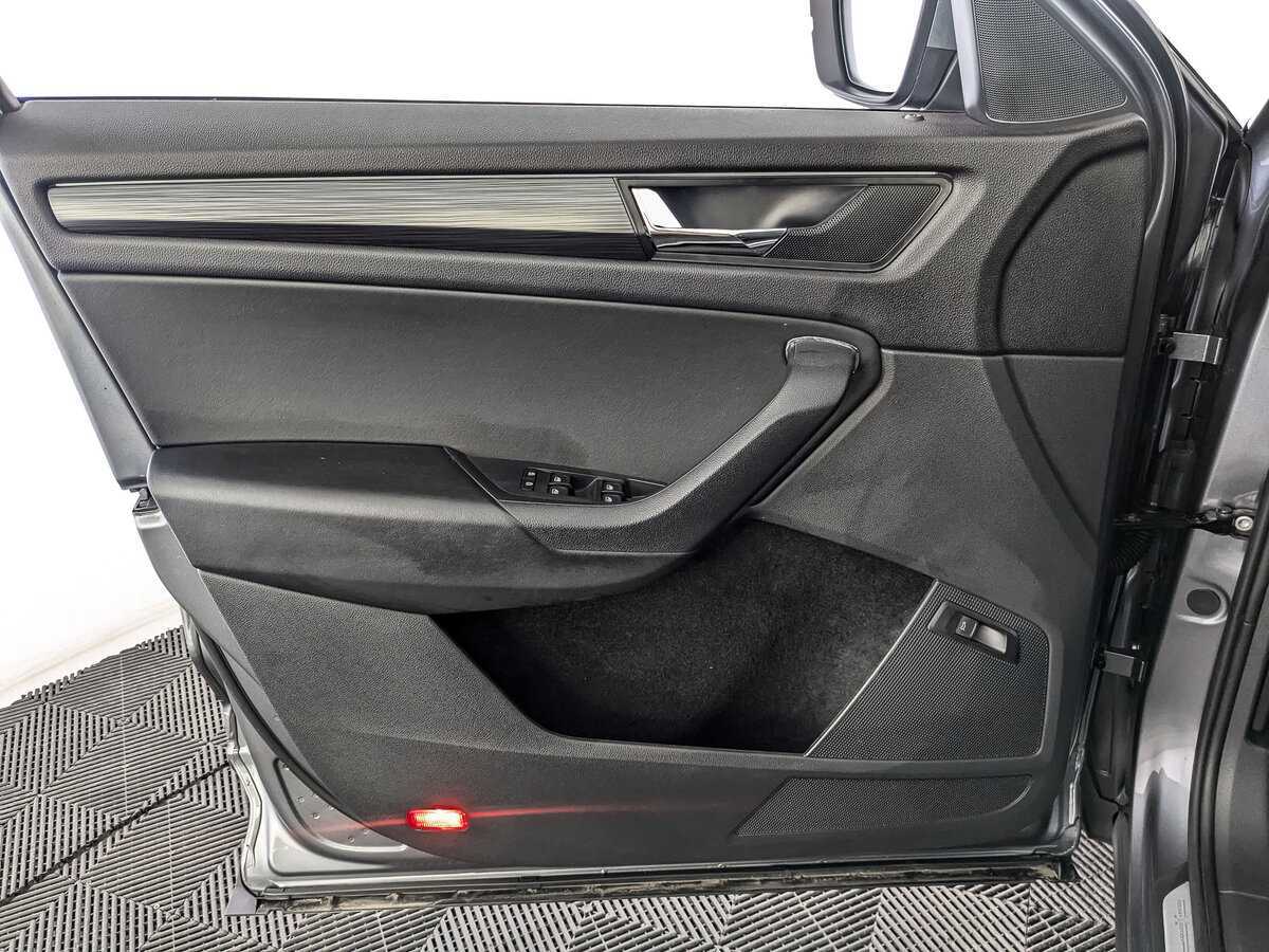 Skoda Kodiaq 2019 года с пробегом. Фото: #14