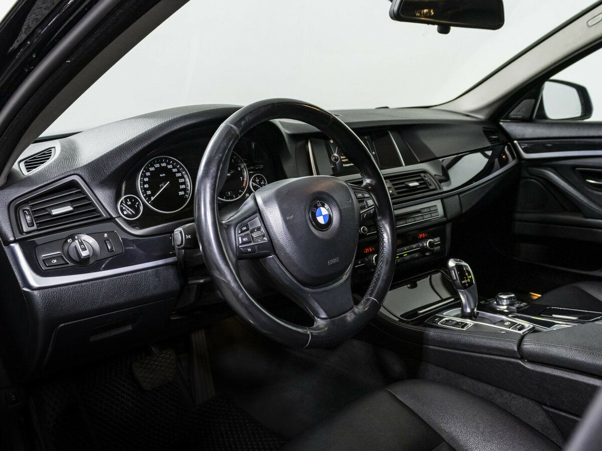 BMW 5 серии 2015 года с пробегом. Фото: #7