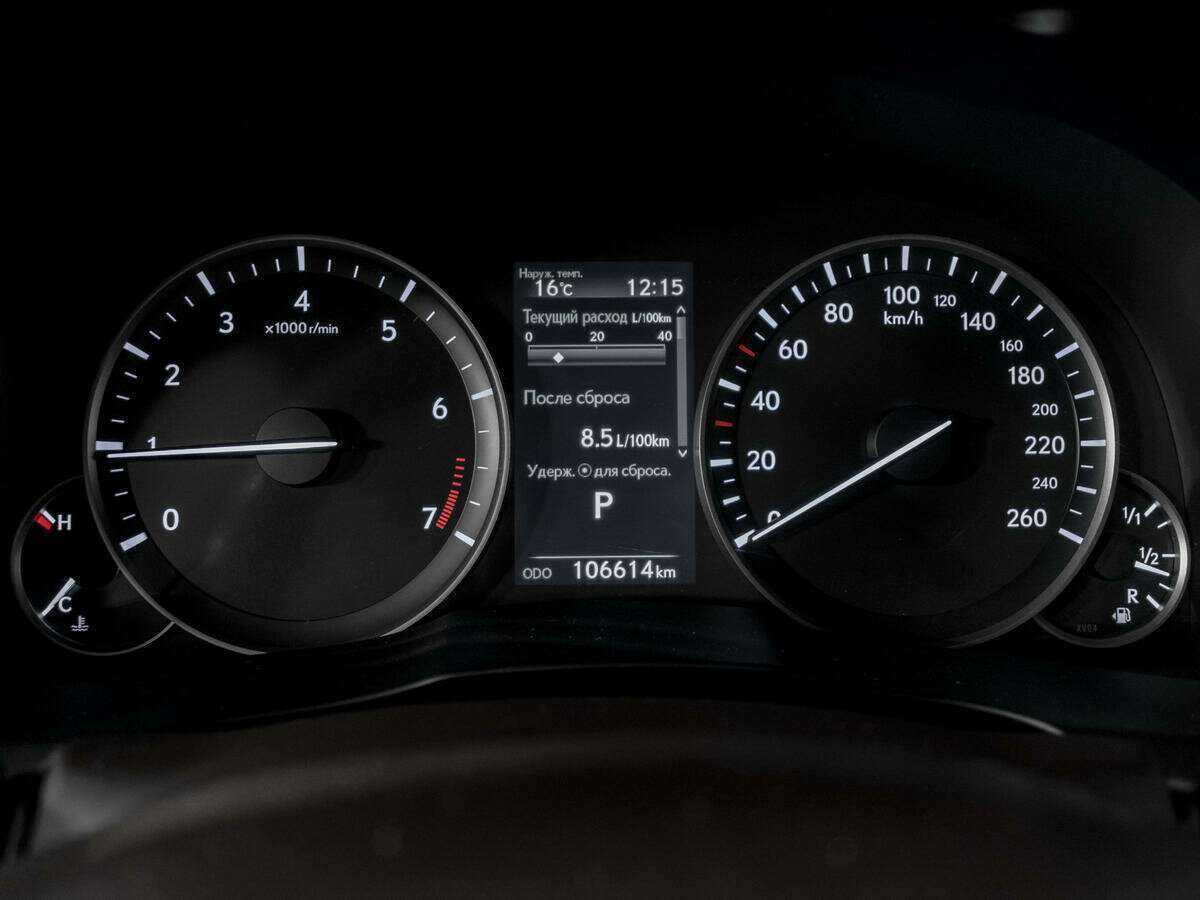 Lexus ES 2015 года с пробегом. Фото: #10