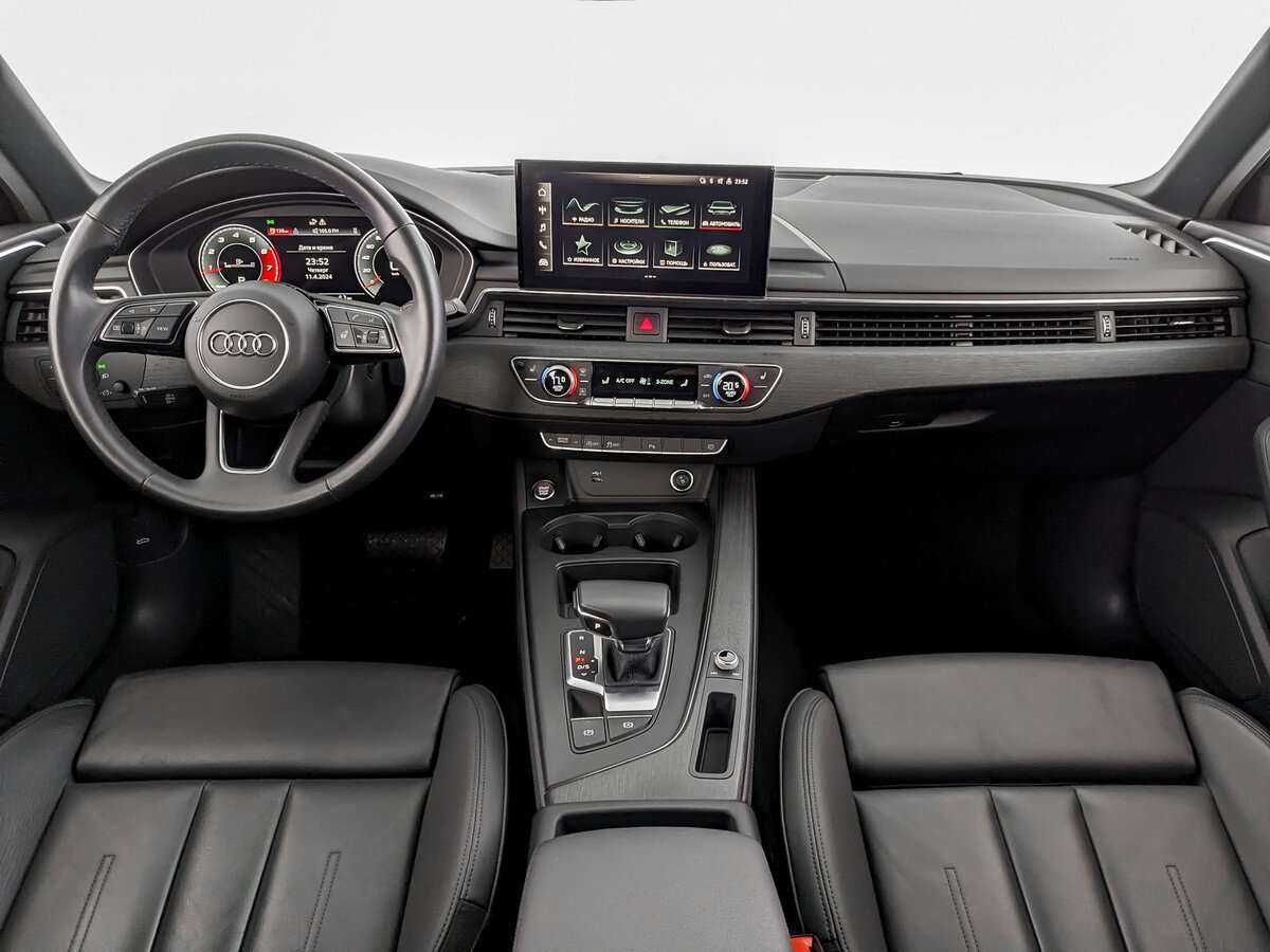 Audi A4 2021 года с пробегом. Фото: #11