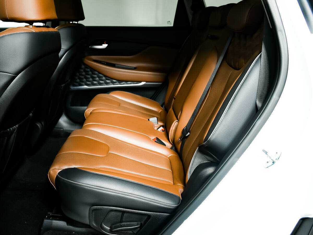 Hyundai Santa Fe 2022 года с пробегом. Фото: #11