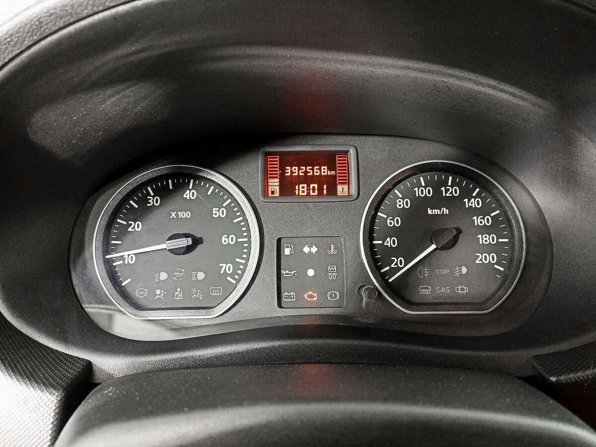 Renault Sandero 2012 года с пробегом. Фото: #10