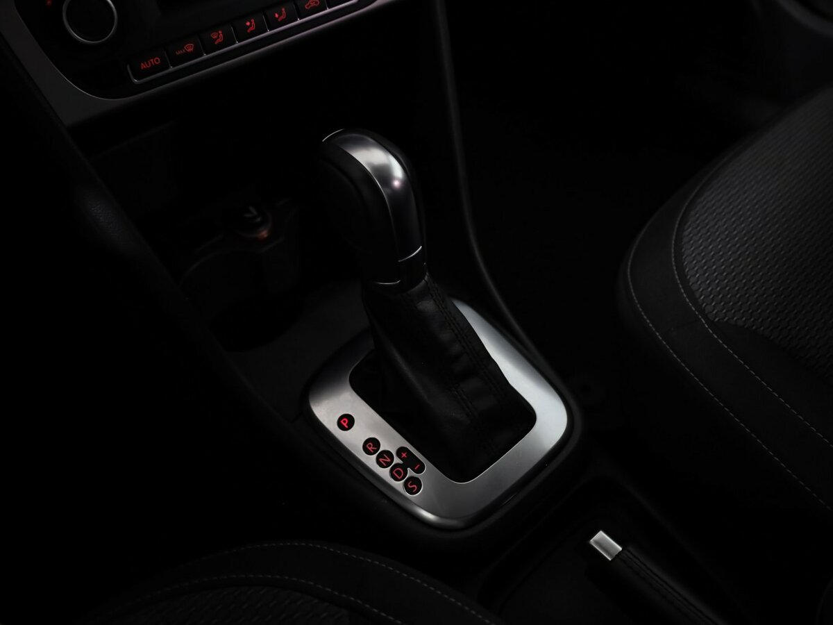 Volkswagen Polo 2015 года с пробегом. Фото: #11